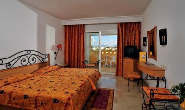 Hotel Iberostar Chick Khan