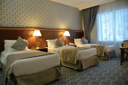 Nozol Royal Inn Hotel