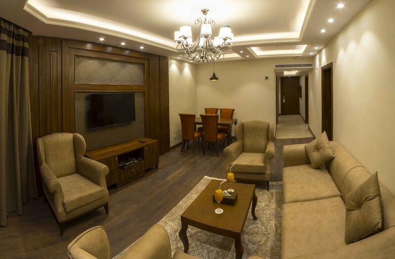 Hotel Al Borg Al Watheer
