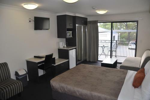 Dalby Fairway Motor Inn