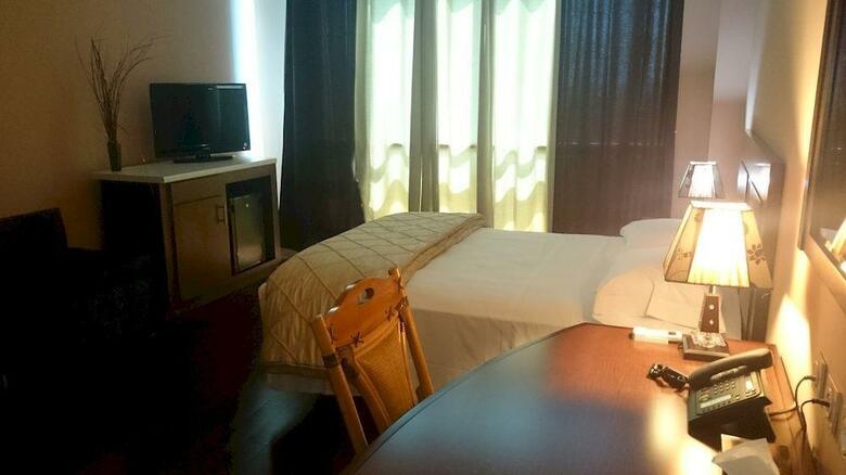Hotel Sarah Nui