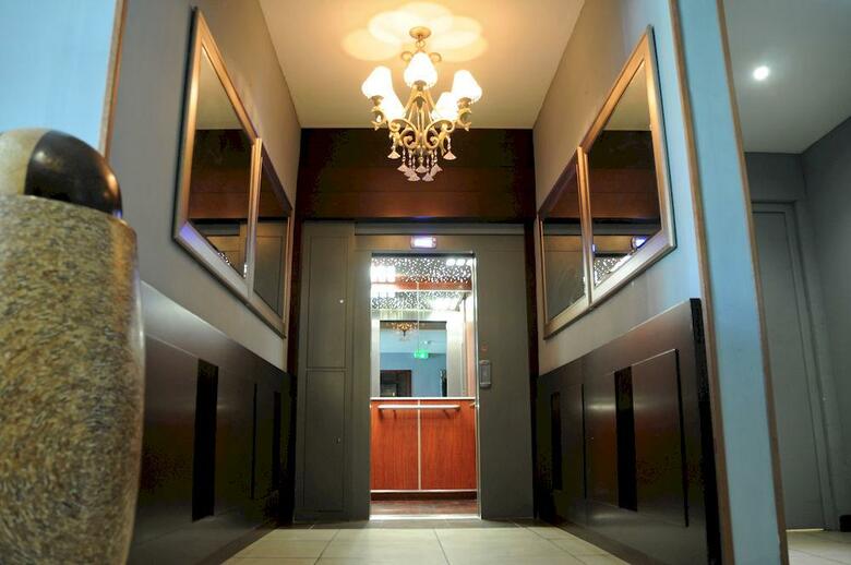 Hotel Sarah Nui