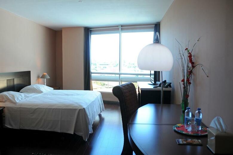 Hotel Sarah Nui