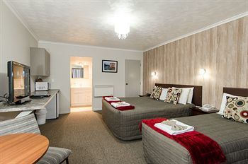 Amber Court Motel