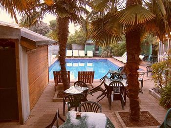 Paradiso Backpacker Hostel