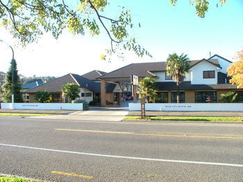 Palm City Motor Inn