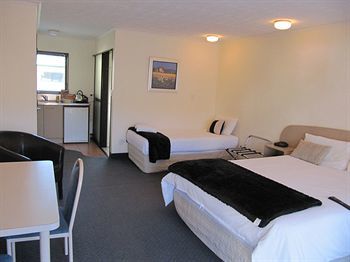 Palm City Motor Inn