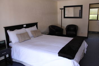 Palm City Motor Inn