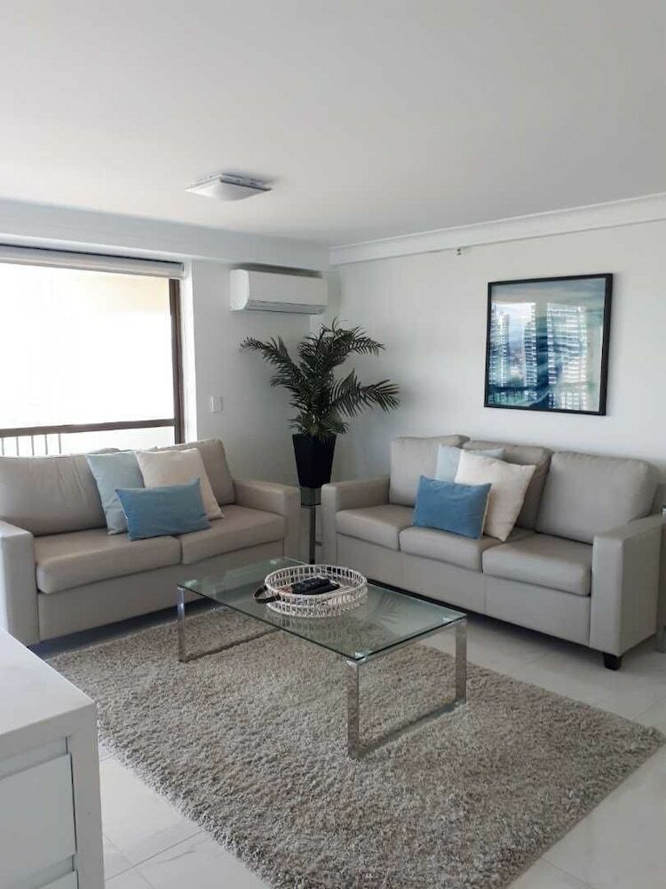 Aparthotel De Ville Apartments