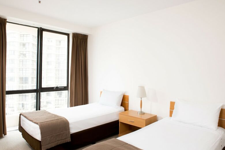 Aparthotel Paradise Centre Apartments