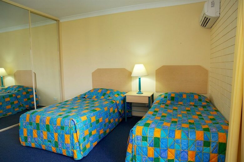 Aparthotel Harbour Side Resort