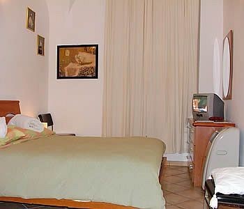 B&B Francesca Via Tommaso Campanella 19