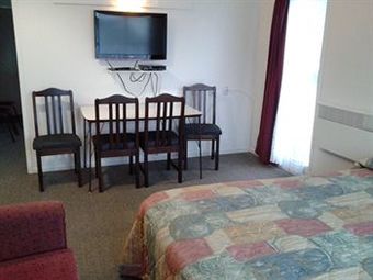 Westport Motels