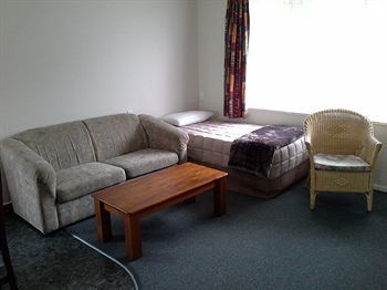 Westport Motels