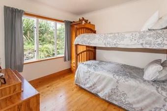 Agroturismo Nightingale Falls Farmstay Retreat