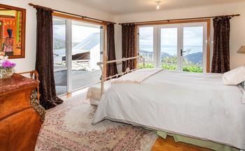 Agroturismo Nightingale Falls Farmstay Retreat