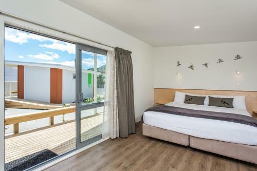 Motel White Island Rendezvous