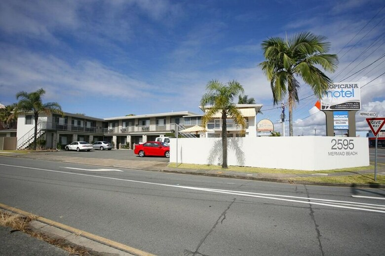Tropicana Motel
