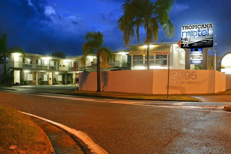 Tropicana Motel