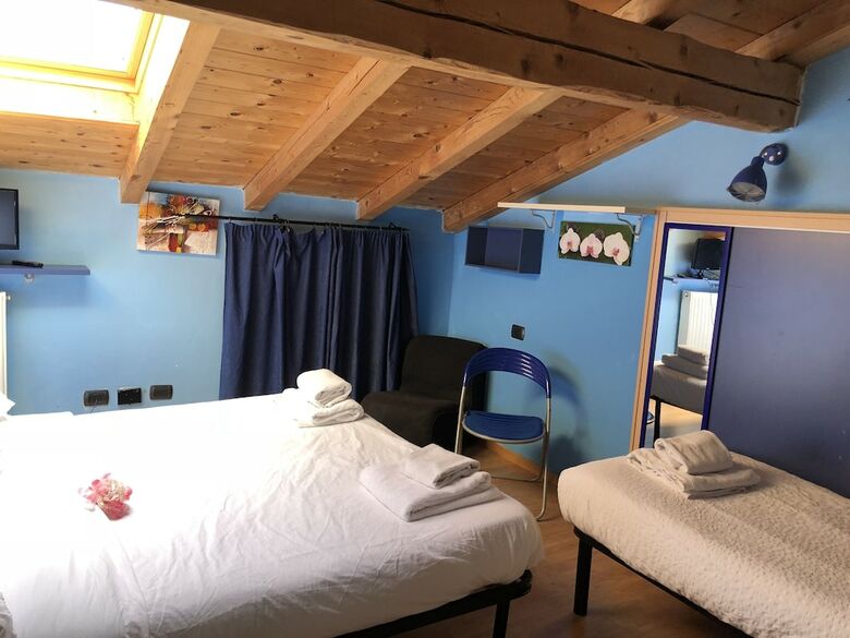 Hotel Canarino