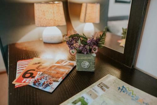 Rooms & Apartment Gh Pasha