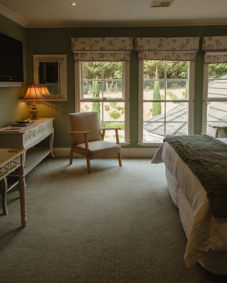 Hostal Montfort Manor