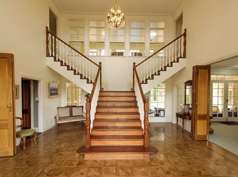 Hostal Montfort Manor