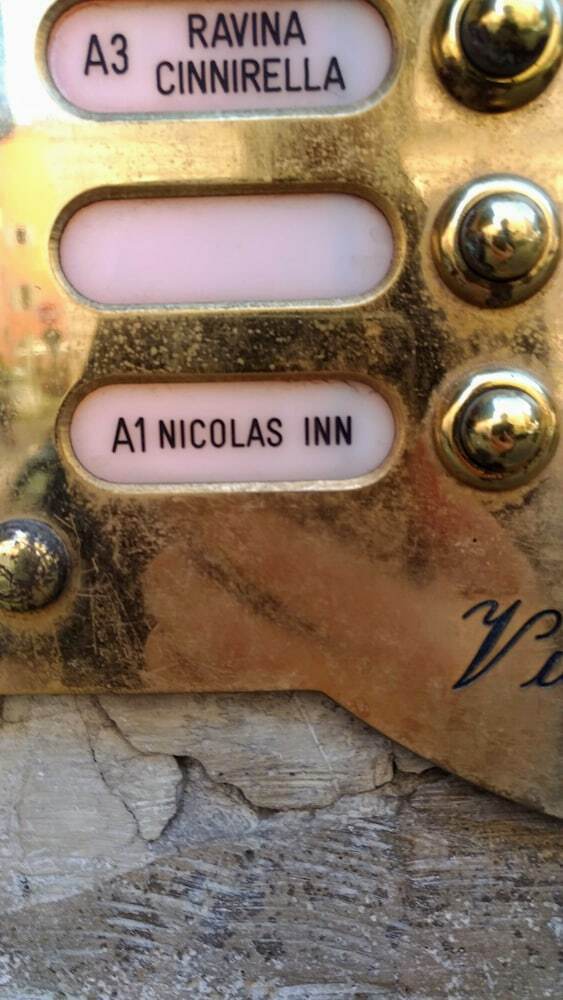 Hotel Nicolas Inn