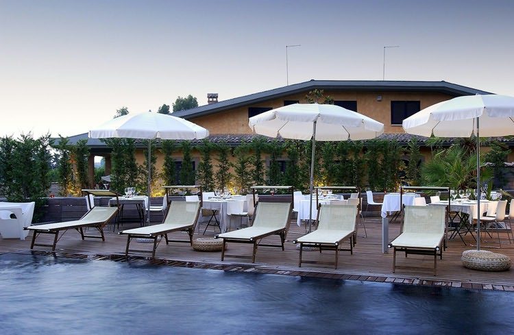 Black Hotel