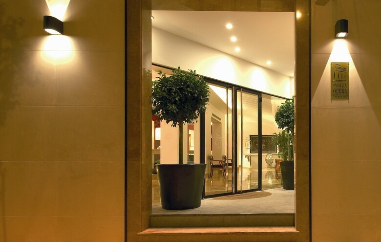 Hotel Plaza Op�ra