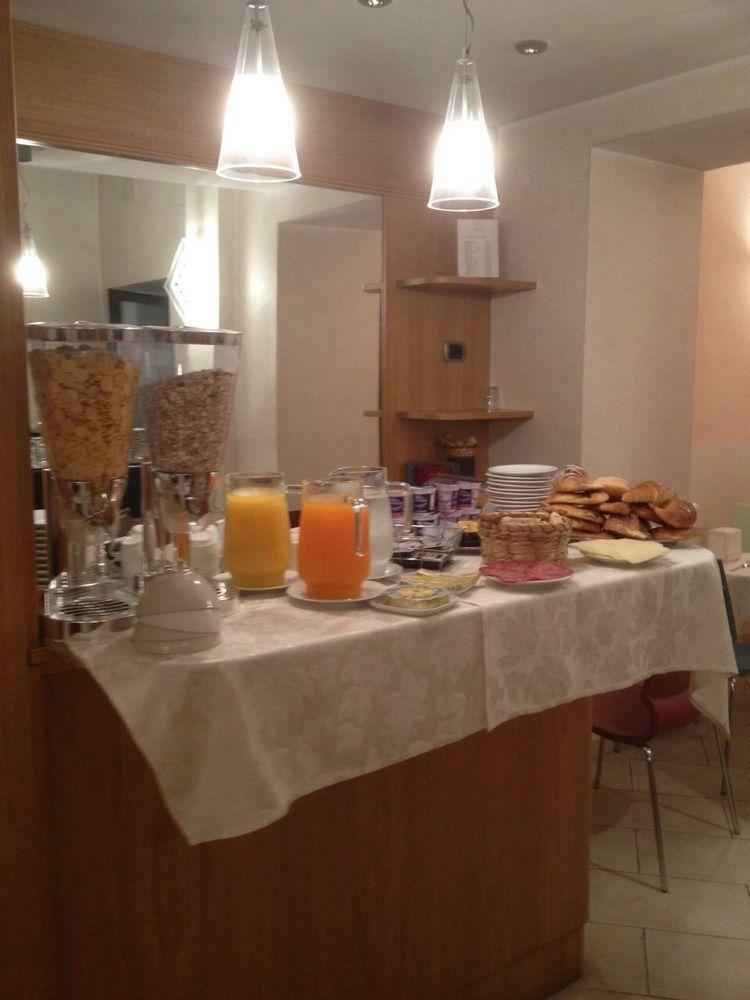 Roma Dei Papi Hotel De Charme