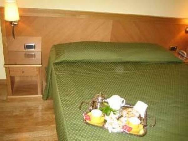 Roma Dei Papi Hotel De Charme