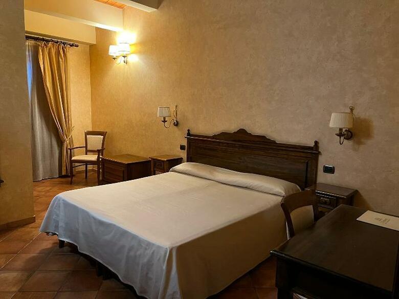 Il Podere Hotel Spa Restaurant