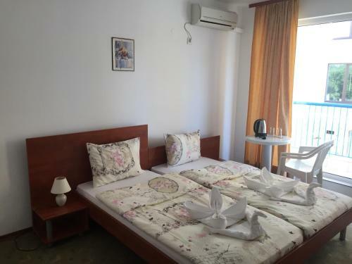 Hostal Lilia Guest House