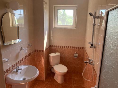 Hostal Lilia Guest House