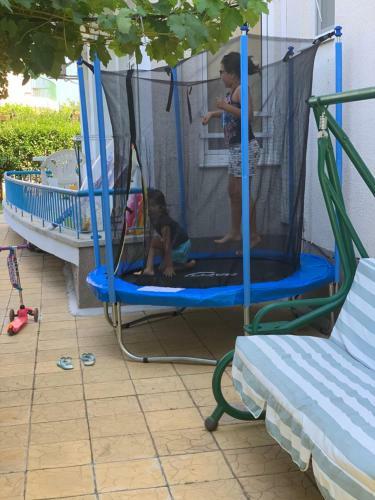 Hostal Lilia Guest House