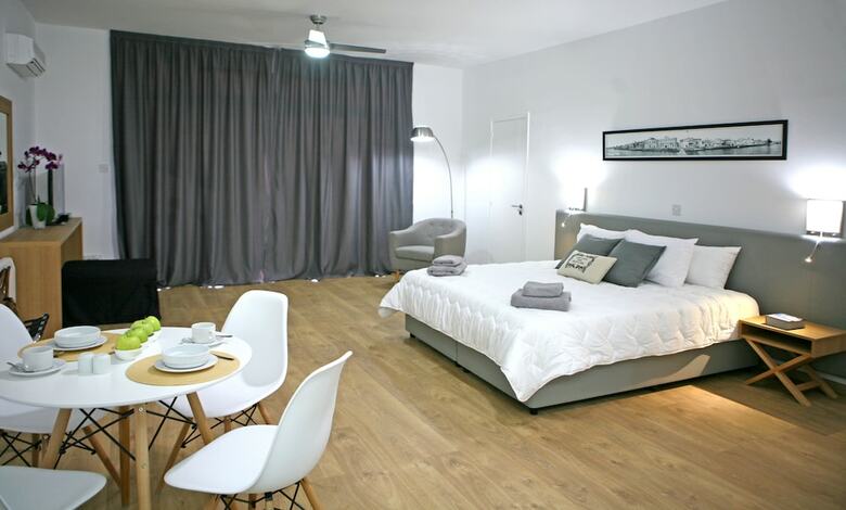 Corina Apartments