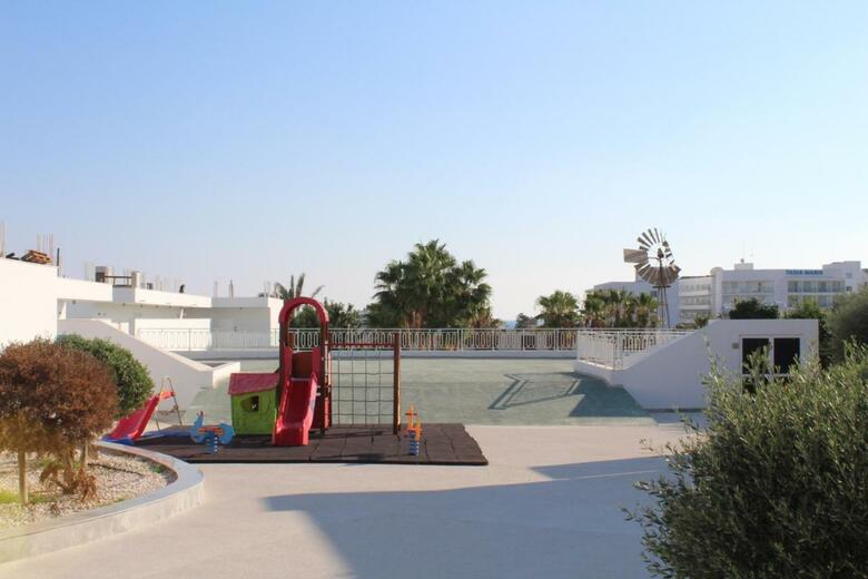 Hotel Fedrania Garden