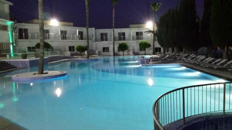 Hotel Fedrania Garden