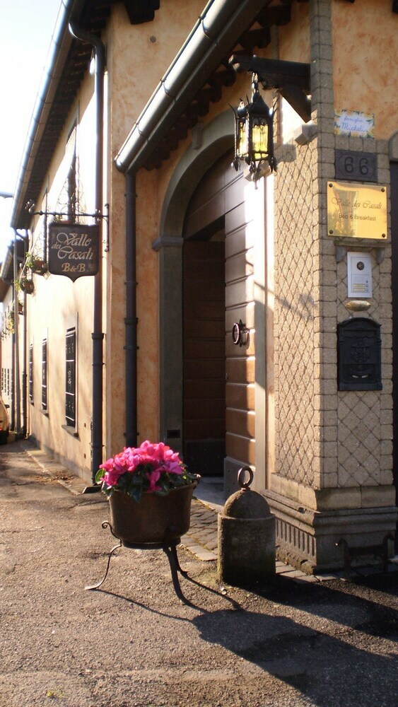 Bed & Breakfast La Valle Dei Casali