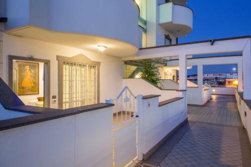 Residencia Arcom Palace