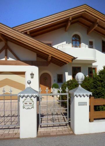 Apartamento Appartement Chalet Claudia