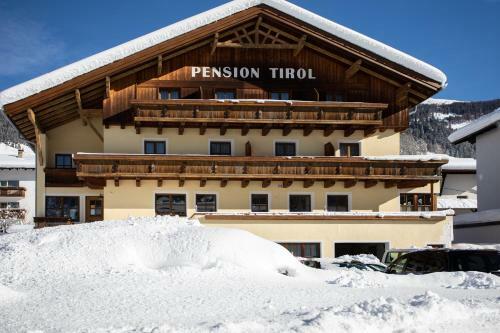 Hostal Pension Tirol