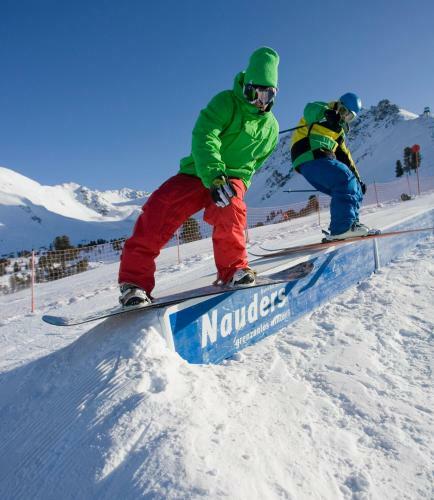 Hostal Pension Tirol