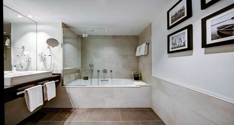 Best Western Plus Hotel Beaulac