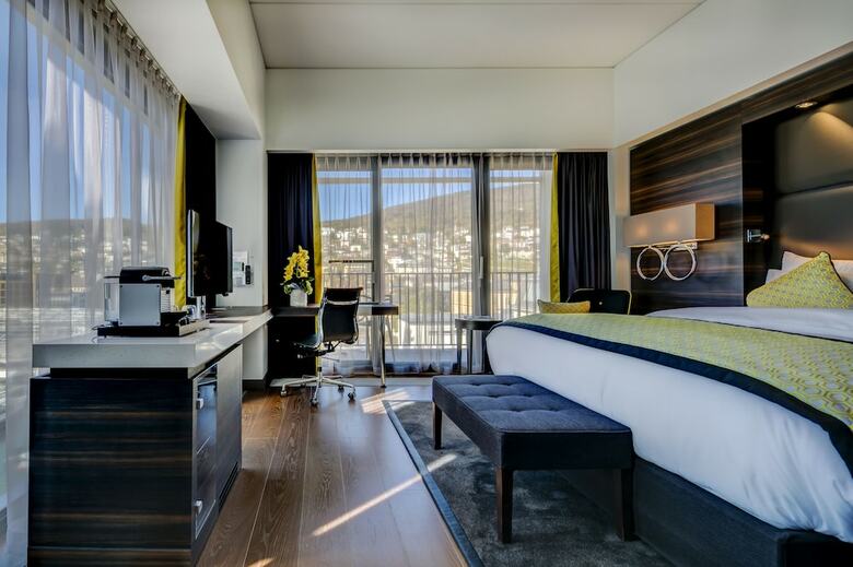 Best Western Plus Hotel Beaulac