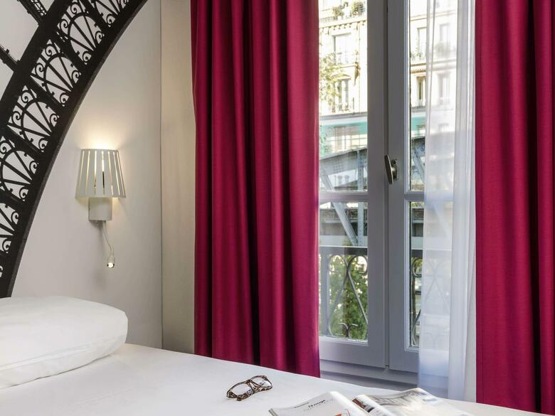Hotel Paris Eiffel Cambronne