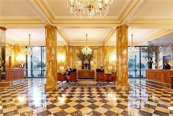 Hotel De Crillon