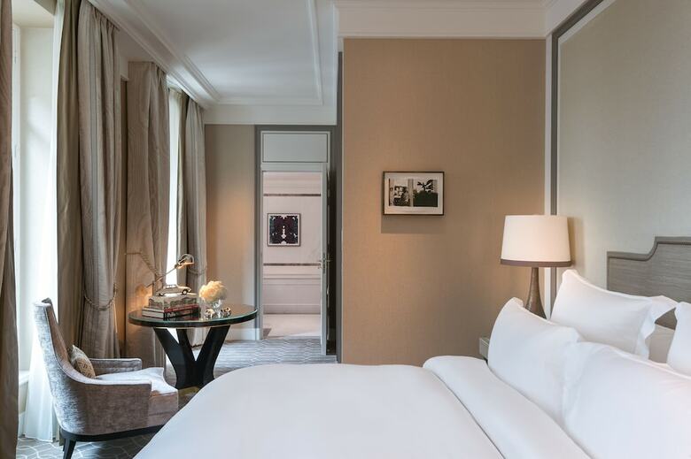 Hotel De Crillon
