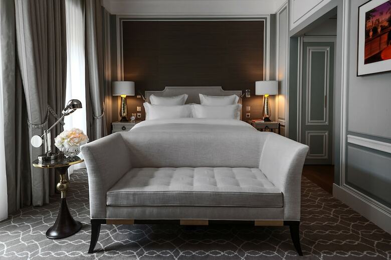 Hotel De Crillon